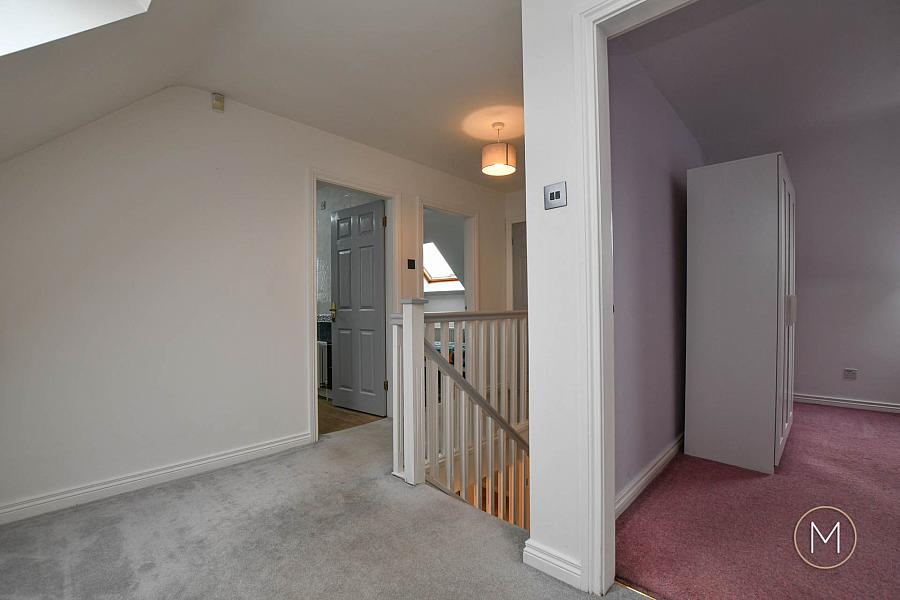 3 Roseville Avenue