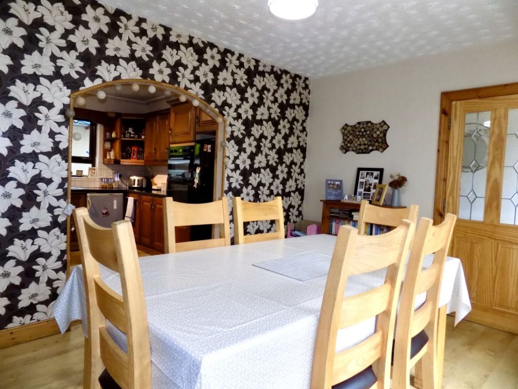 89 - 91 Main Street, Gortin 89 - 91 Main Street, Gortin