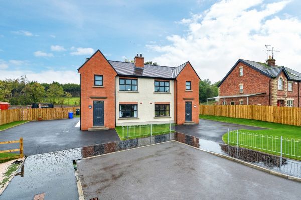 107 Loughmuck Meadows, Fintona