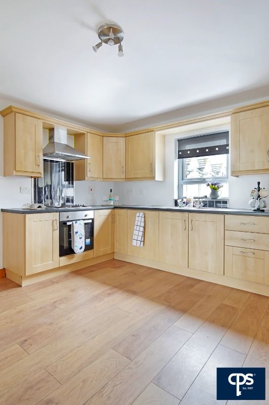 38 Elm Wood Green, Castlederg 38 Elm Wood Green, Castlederg