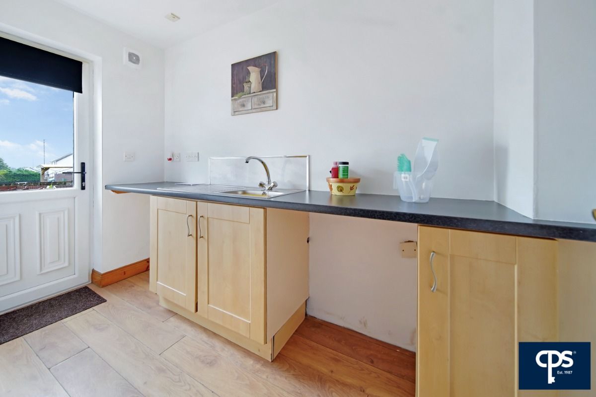 38 Elm Wood Green, Castlederg 38 Elm Wood Green, Castlederg