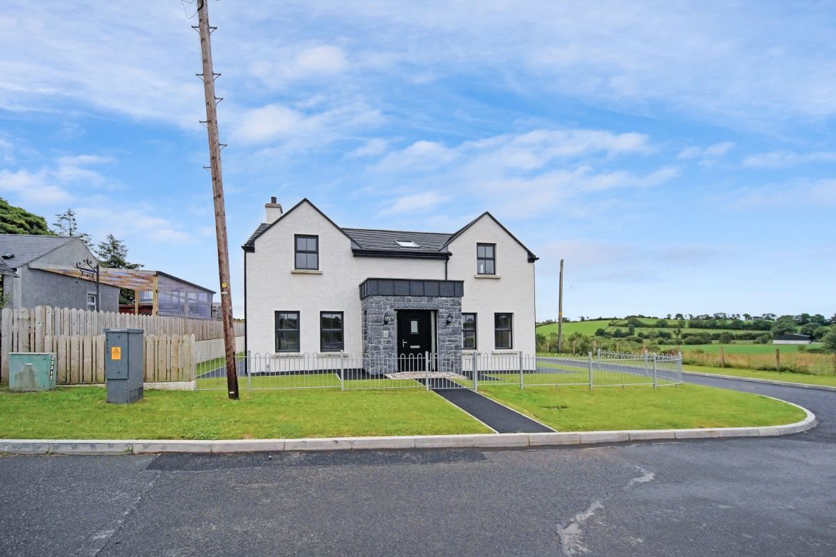 2 Esker Road, Dromore 2 Esker Road, Dromore