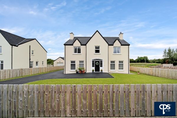 28 Ballinamullan Road