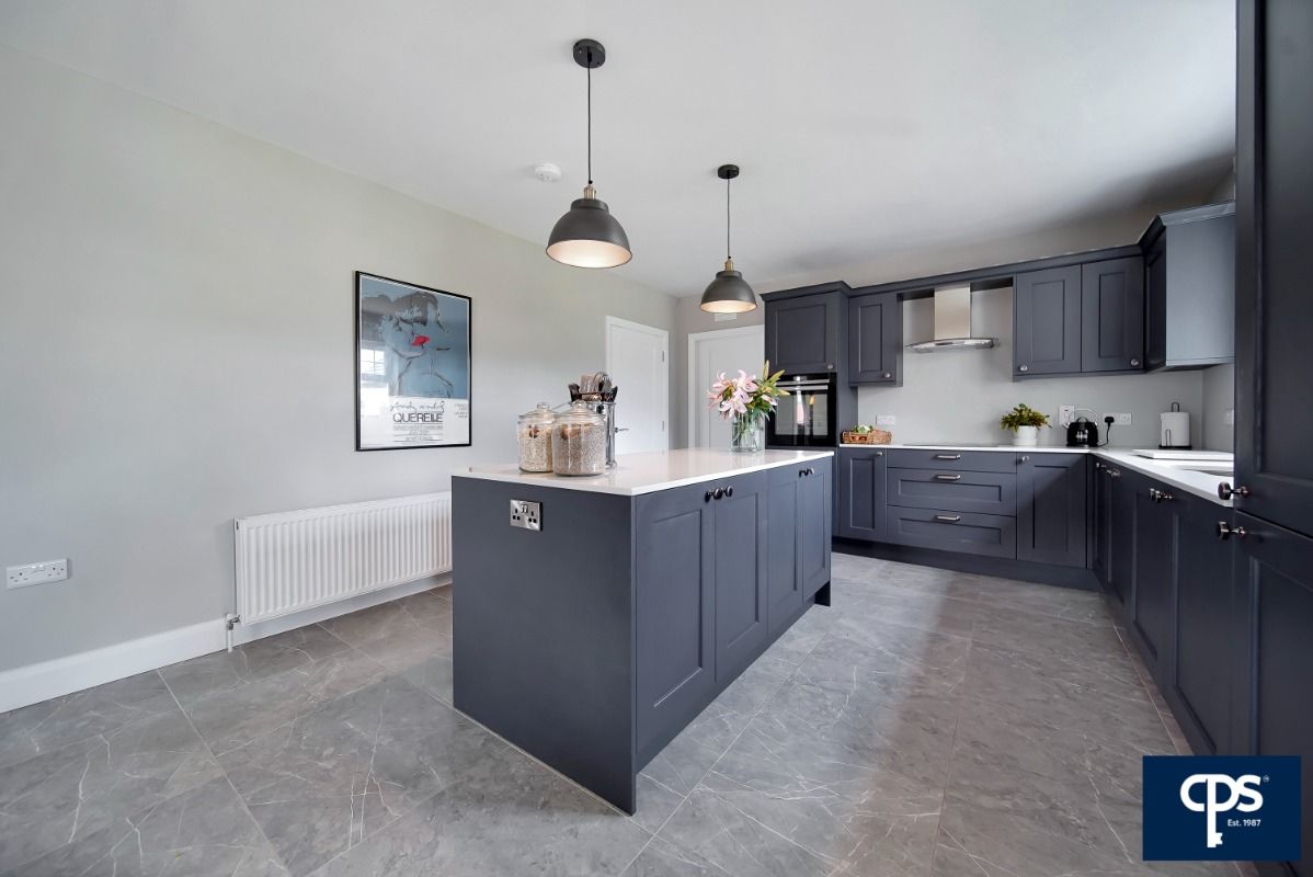 28 Ballinamullan Road 28 Ballinamullan Road