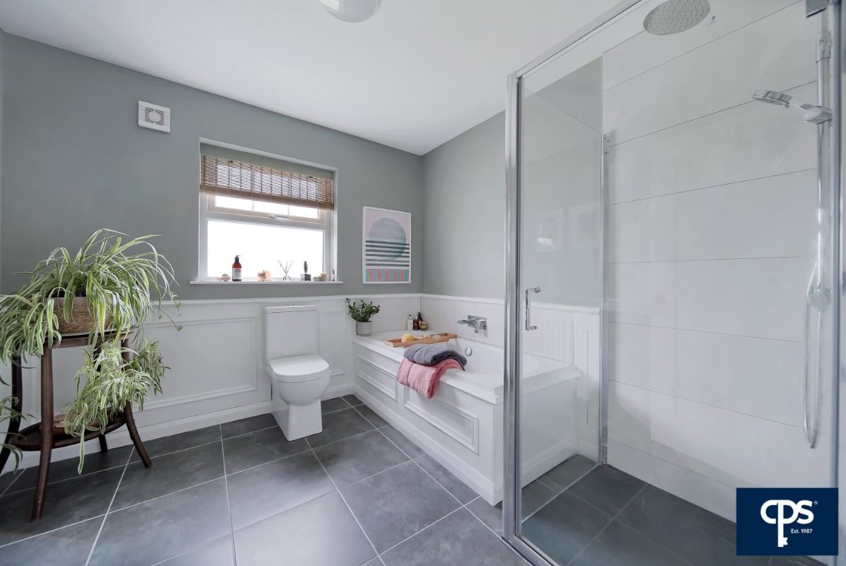 28 Ballinamullan Road 28 Ballinamullan Road