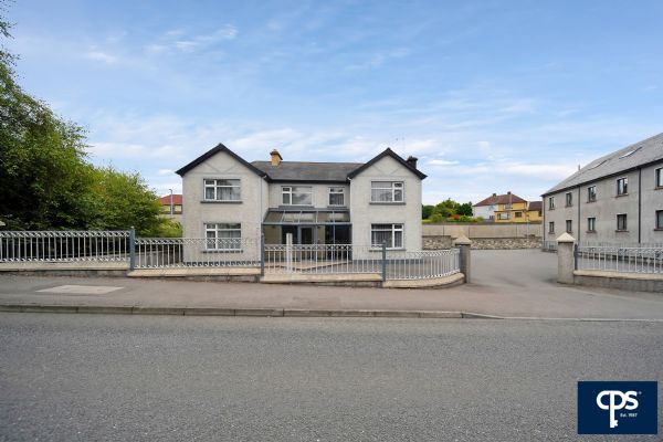 43 Dublin Road,omagh, BT78 1HE