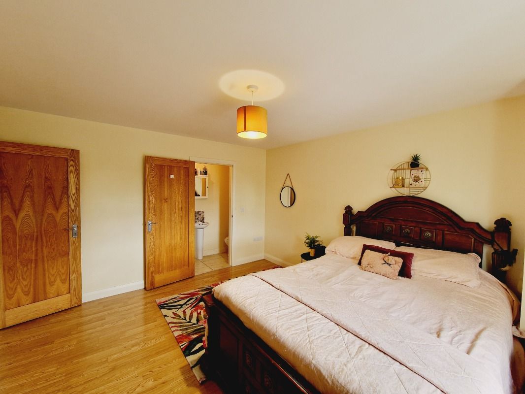 3B Mellon Park Drive 3B Mellon Park Drive