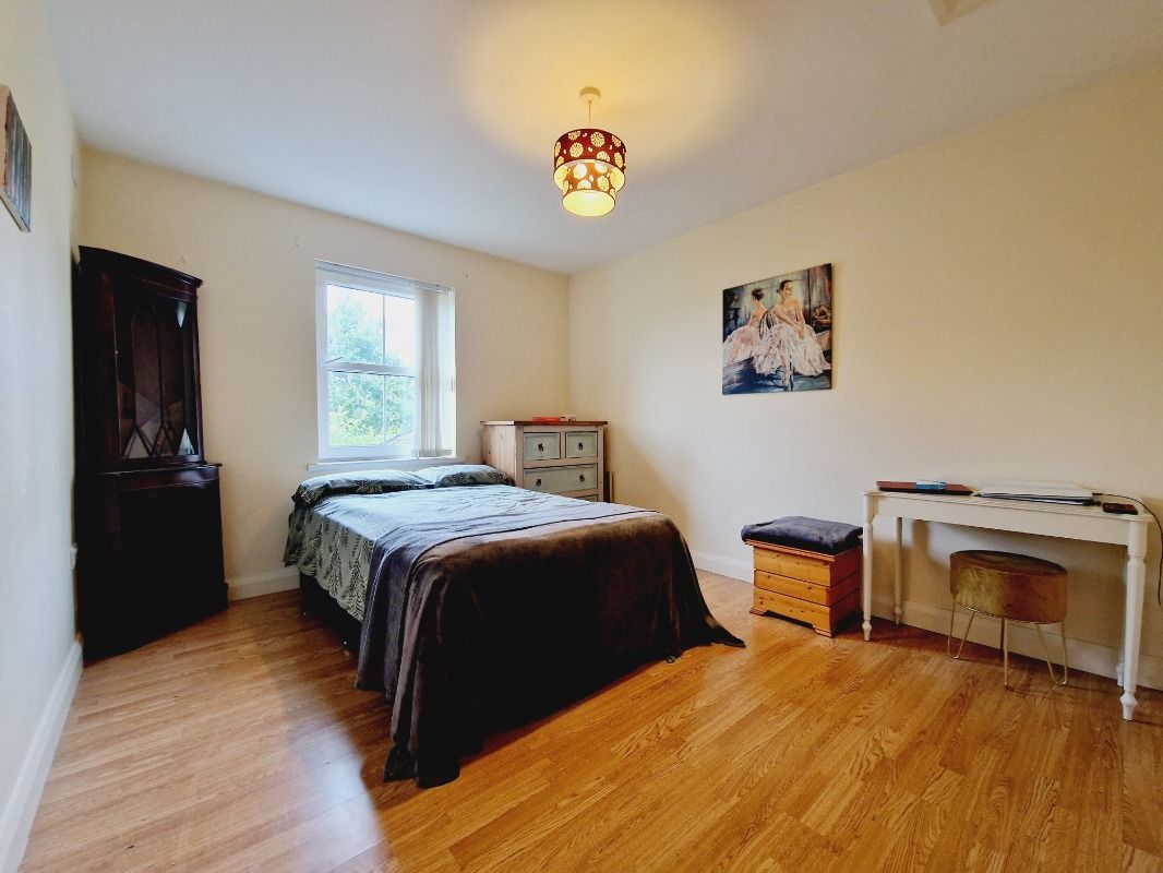 3B Mellon Park Drive 3B Mellon Park Drive