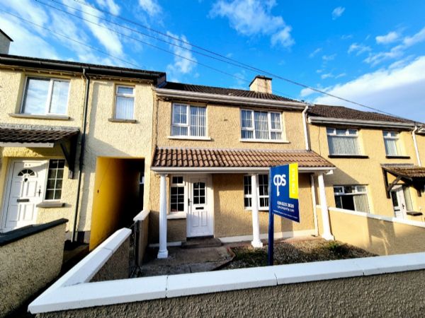 25 Davis Crescent, Newtownstewart