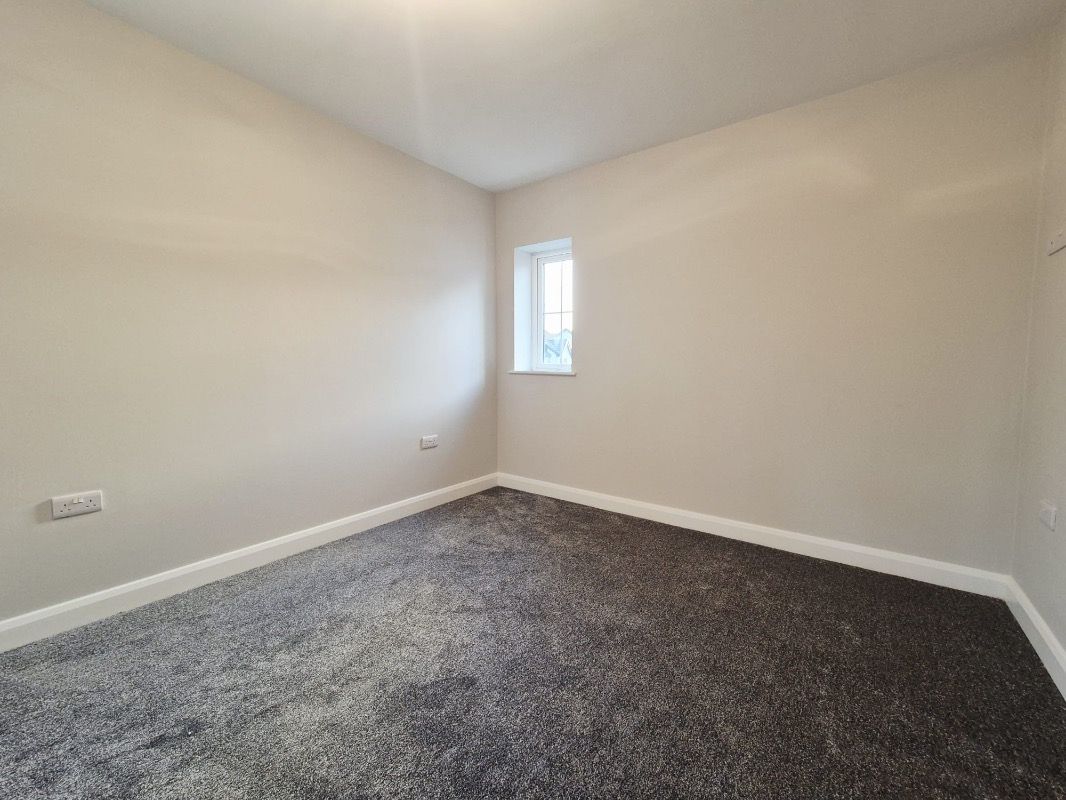 2 Creaghmore Glen, Drumquin