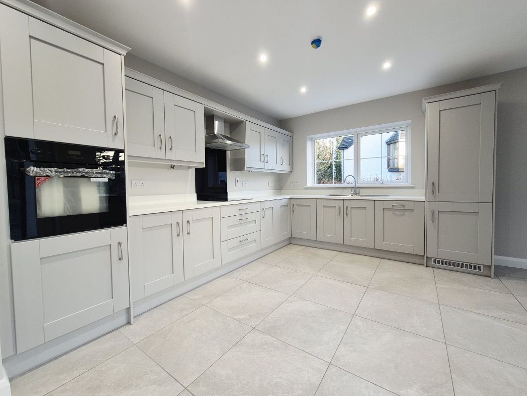 2 Creaghmore Glen, Drumquin