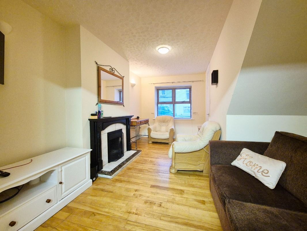 72 Main Street, Ballygawley