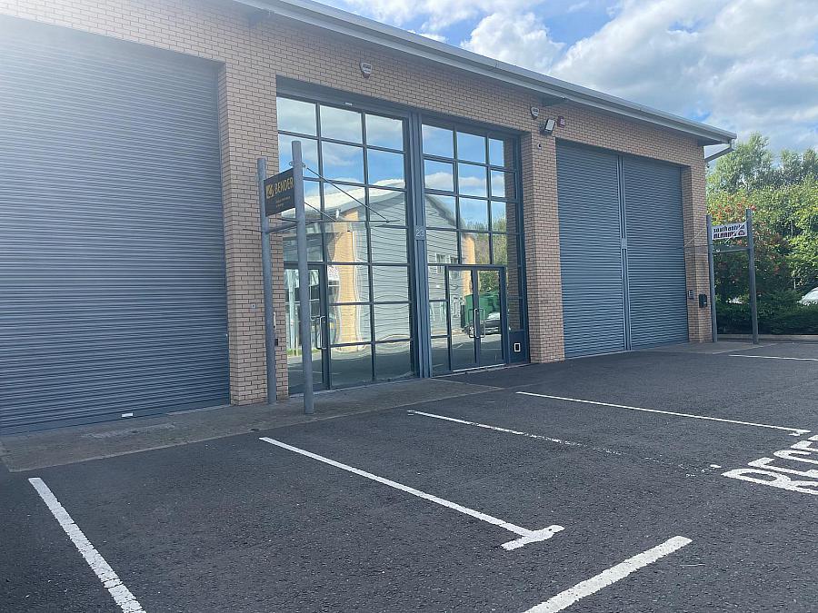 23 Crescent Business Park