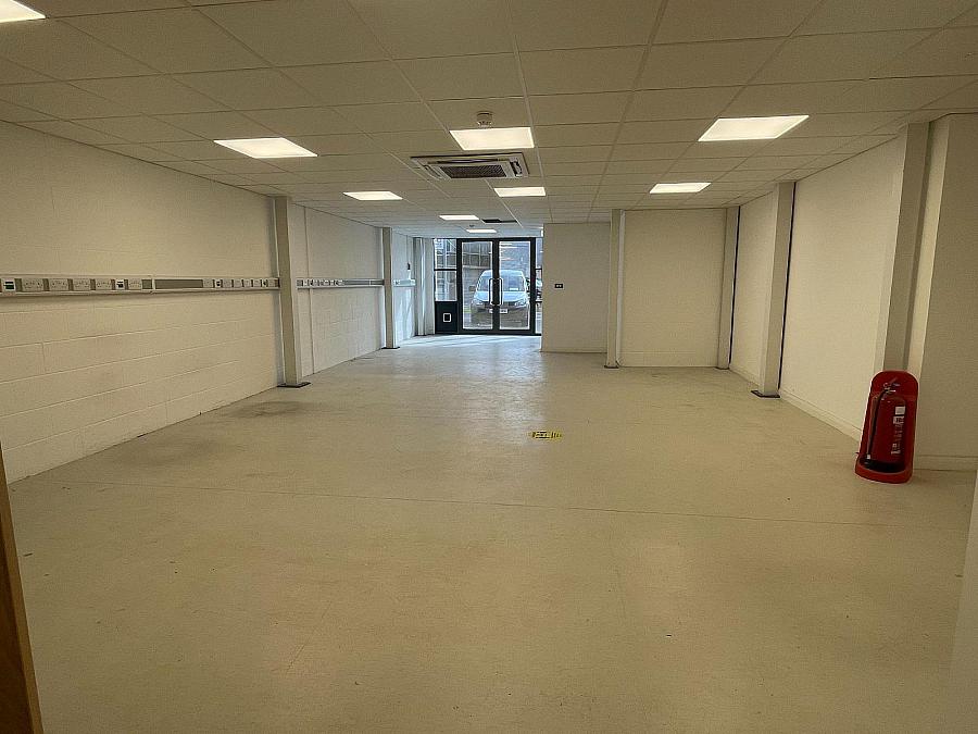 23 Crescent Business Park