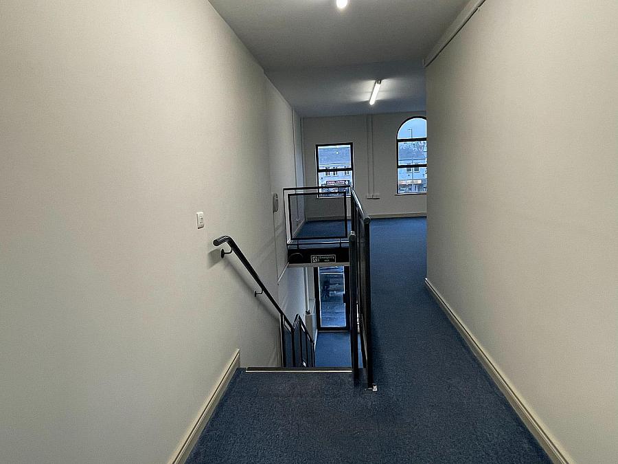 17 Smithfield Square