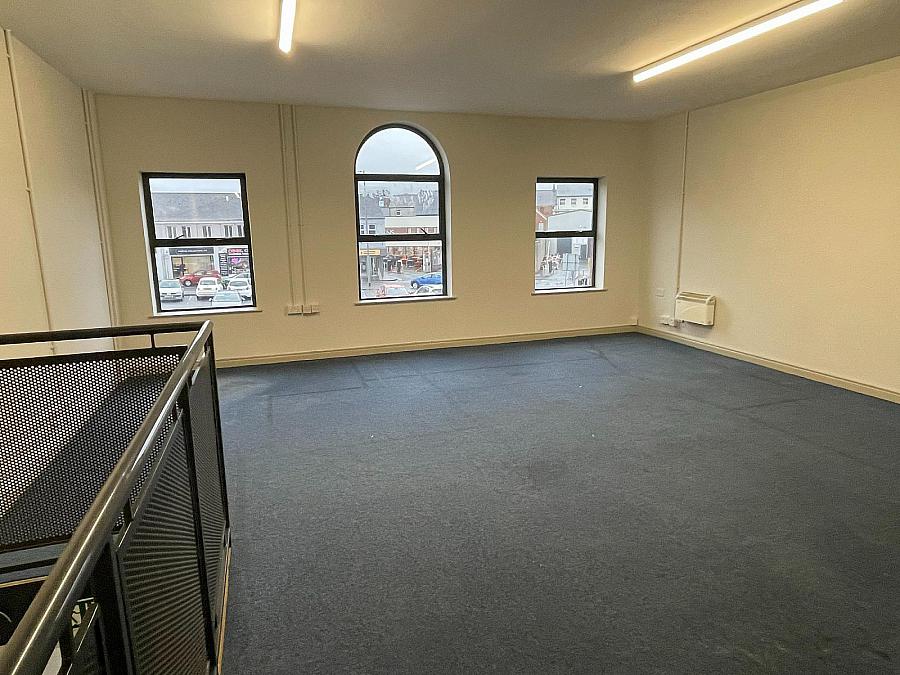 17 Smithfield Square