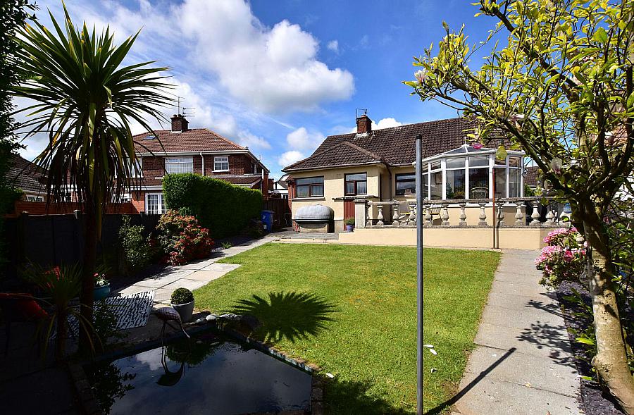 19 Killeaton Crescent