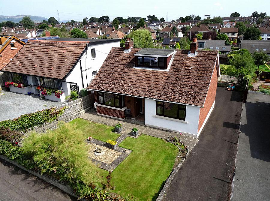 18 Carrisbrook Gardens