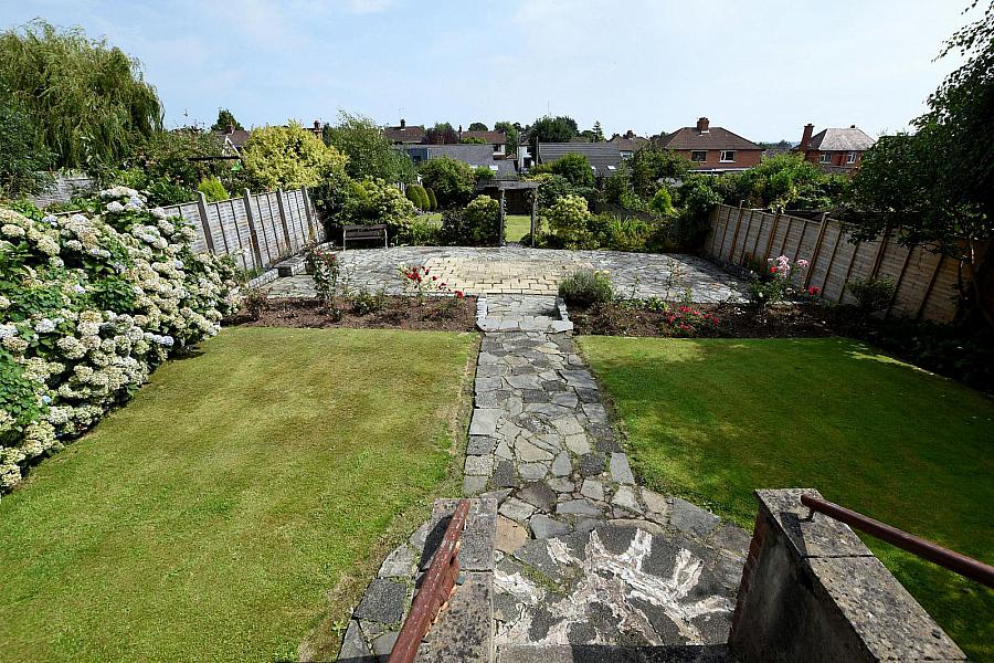 18 Carrisbrook Gardens