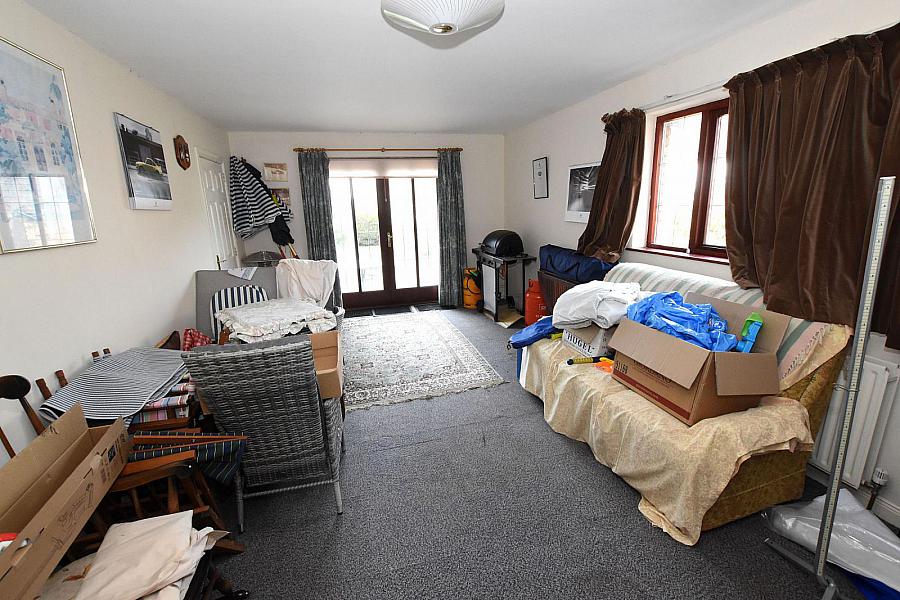 7 Ogles Grove