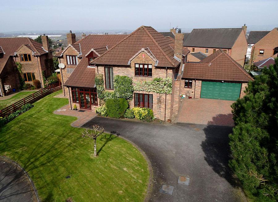 7 Ogles Grove
