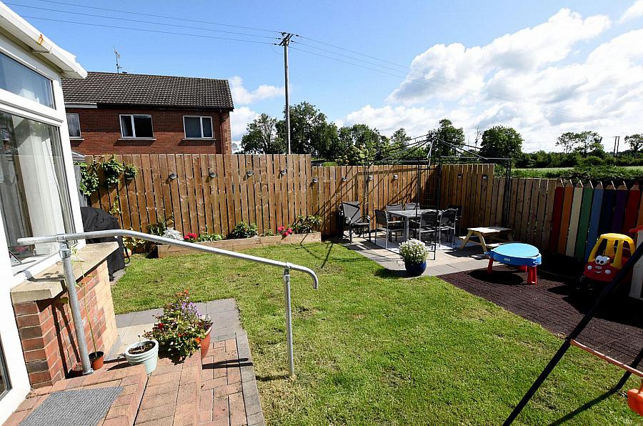 33 Ashcroft Close