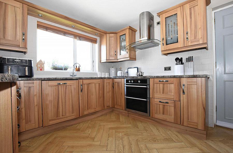 33 Ashcroft Close