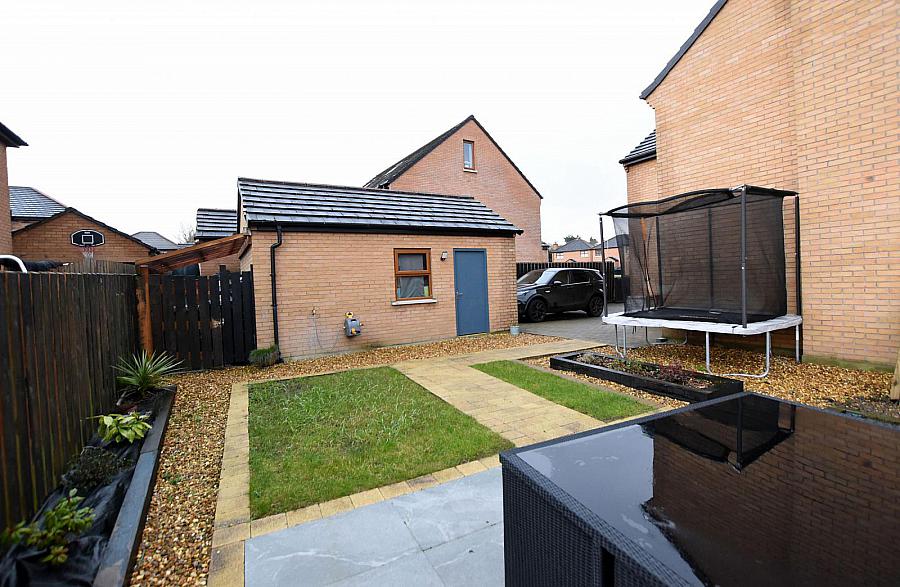 17 Killultagh Heights