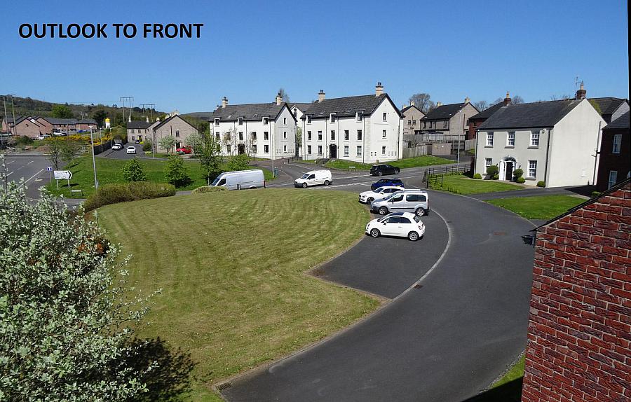 8 Lady Wallace Crescent