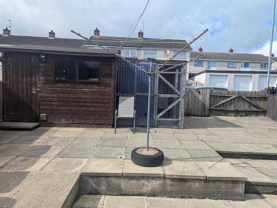 16 Blackthorn Way