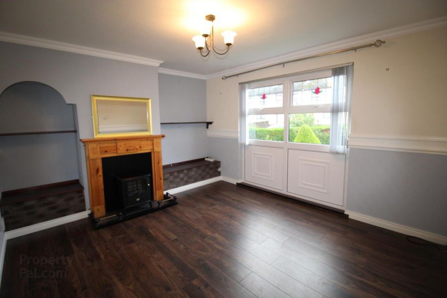 16 Larchfield Gardens