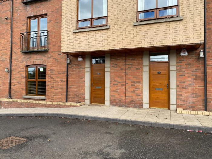 3 Ennismore Hall,ballymena, BT43 5ES