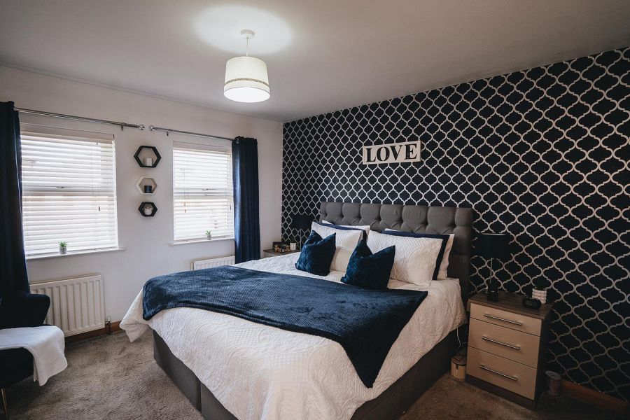 8 Knockbracken Grove