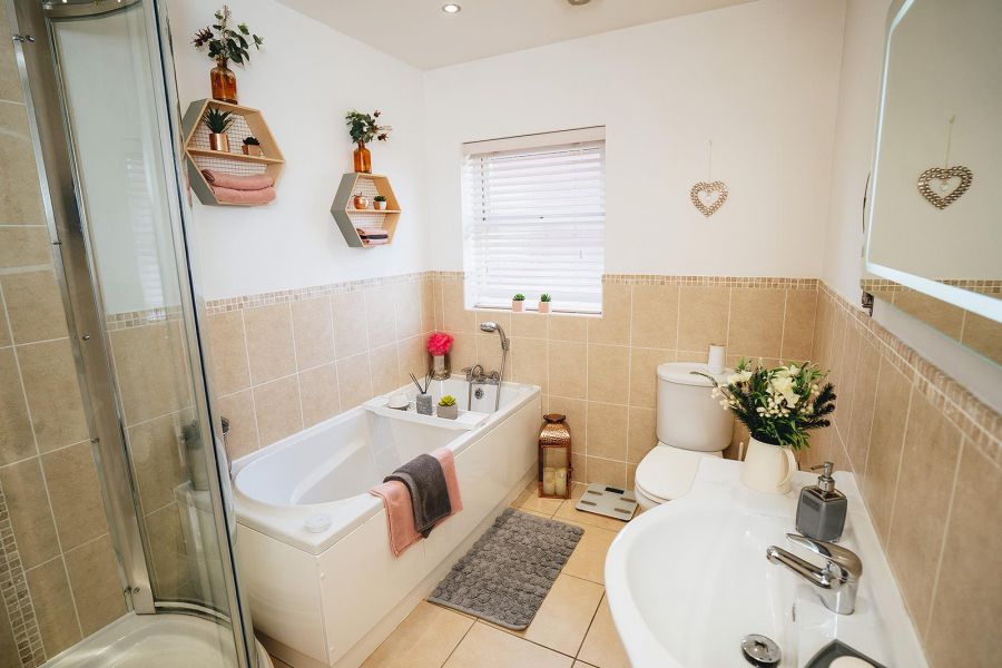 8 Knockbracken Grove
