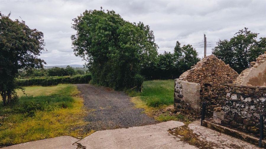 Site Beside, 112 Whitesides Road
