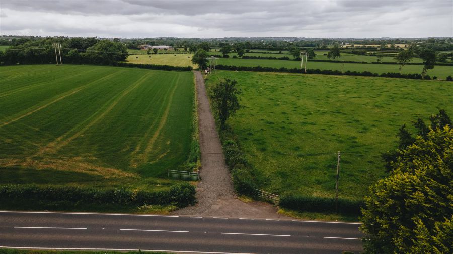 Site Beside, 112 Whitesides Road