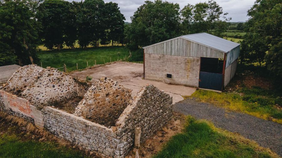Site Beside, 112 Whitesides Road