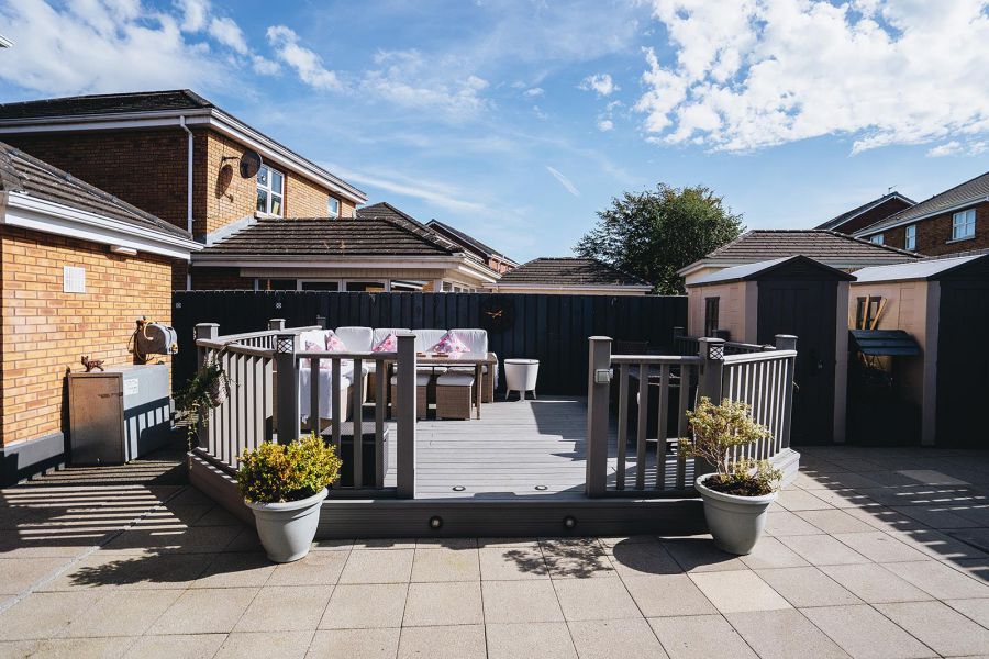 8 Knockbracken Grove