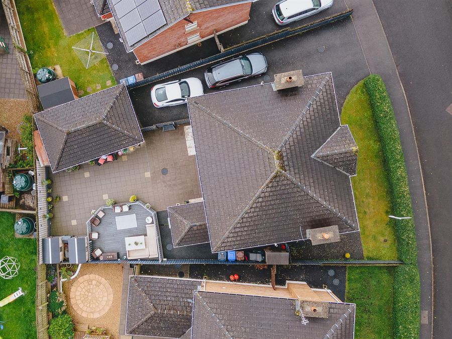 8 Knockbracken Grove