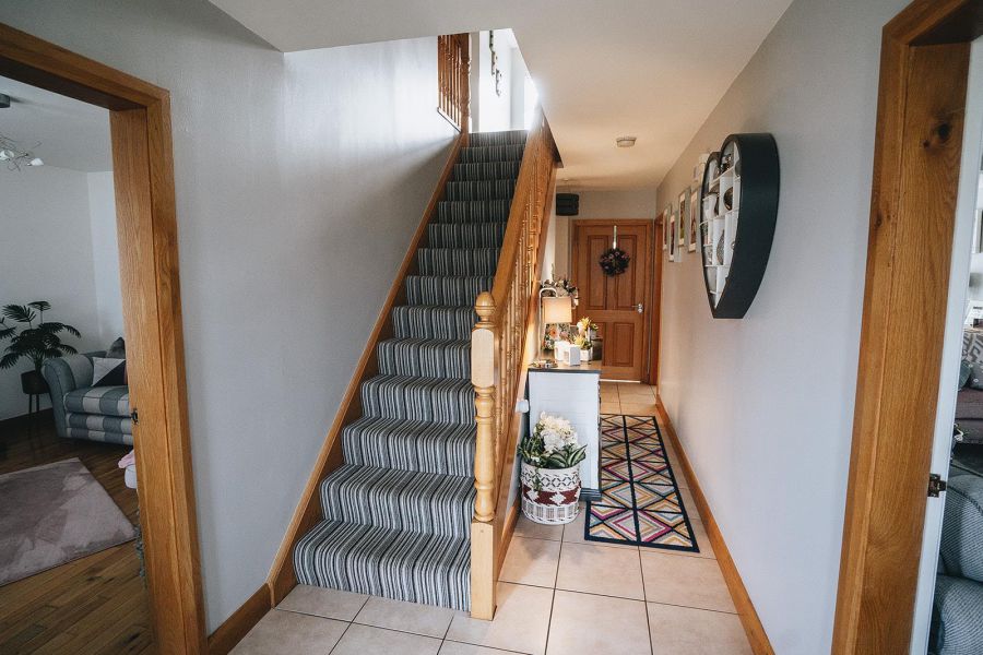8 Knockbracken Grove