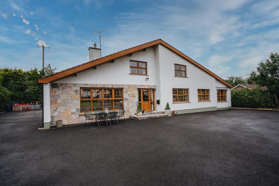 18 Lisnagrot Road