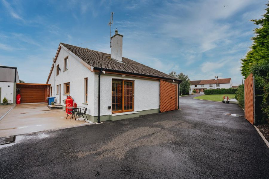 18 Lisnagrot Road