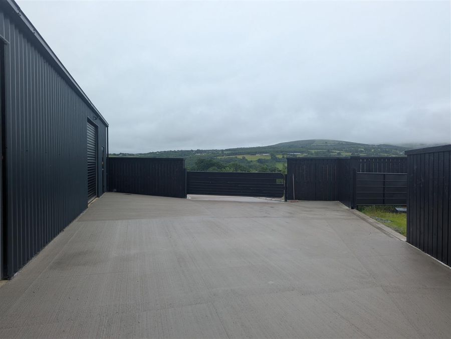 Commercial Unit Ervey Road/Tamnaherin Road
