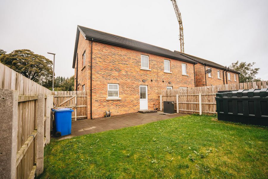 6 Cairn Hill
