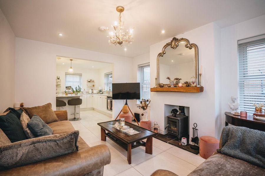 6 Cairn Hill