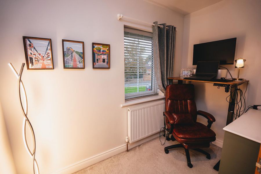 14 Knowehead Close