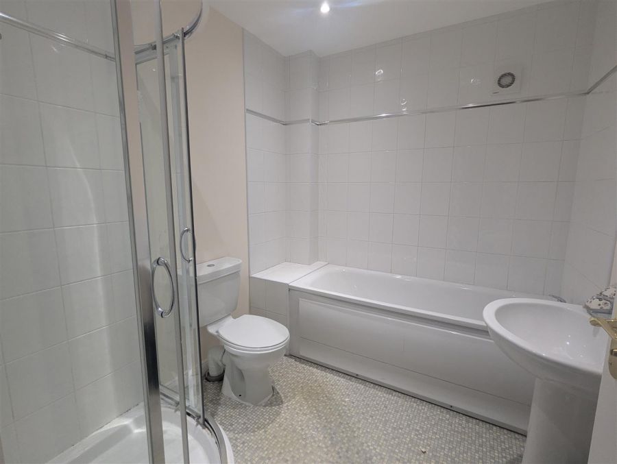 4 Glasvey Old School