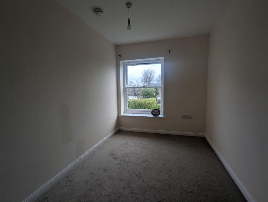 4 Glasvey Old School