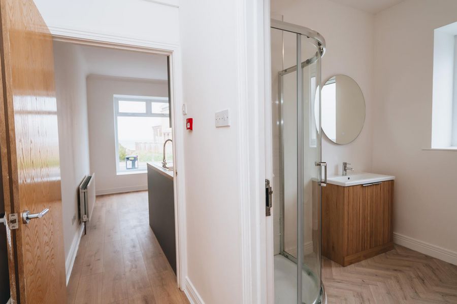 Apt 1, 1 Clifton Terrace