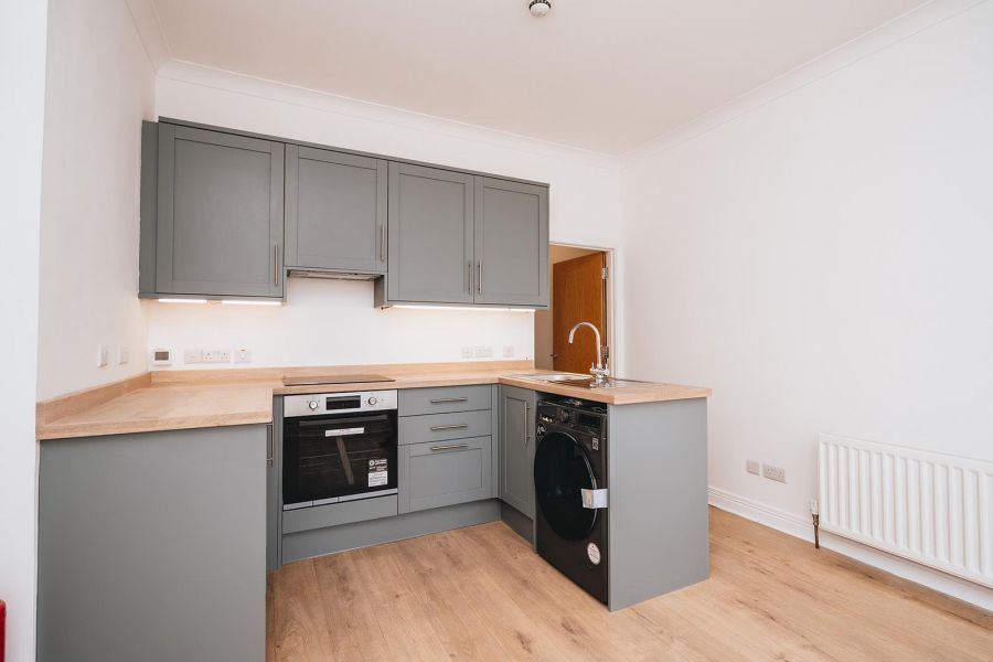 Apt 1, 1 Clifton Terrace